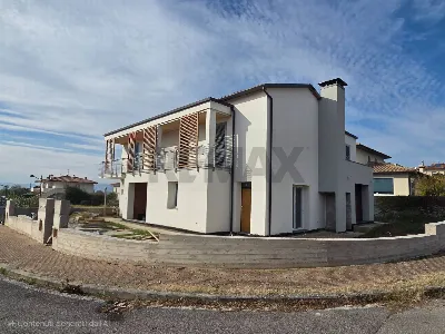 Casa Indipendente in vendita a Loro Ciuffe... - foto 10