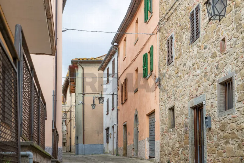 Casa Indipendente in vendita a Civitella in Val di Chiana - foto 1