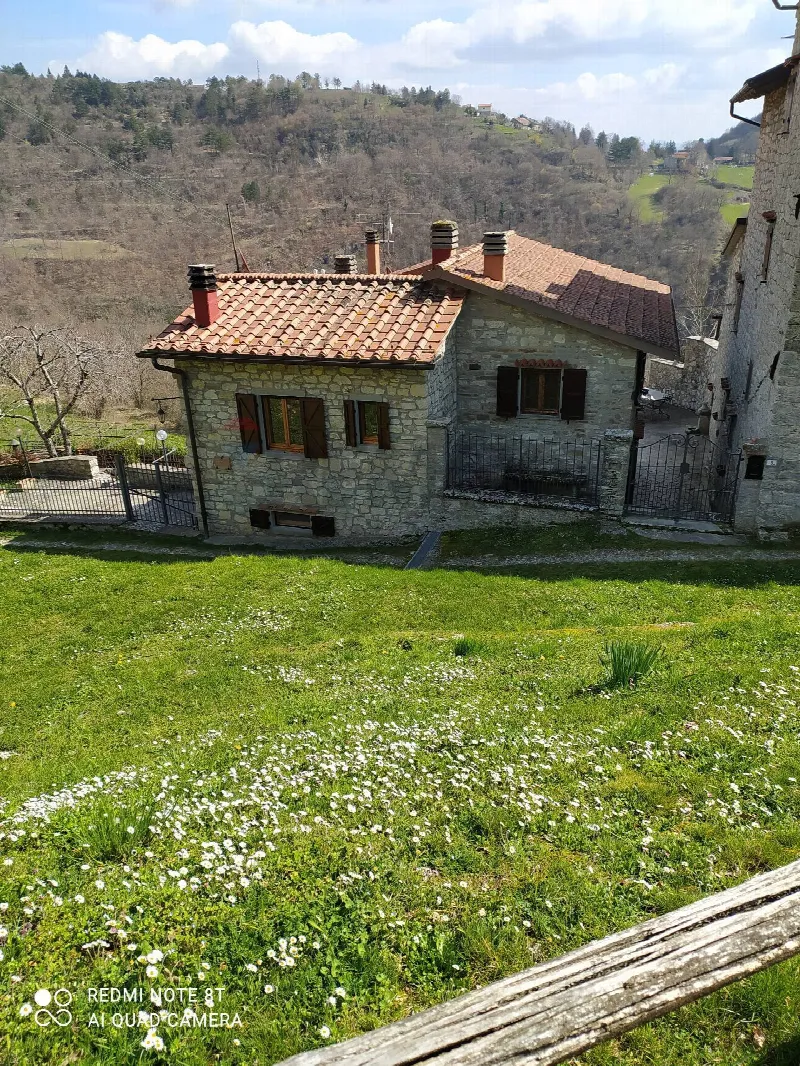 Villa in vendita a Chiusi della Verna - foto 1