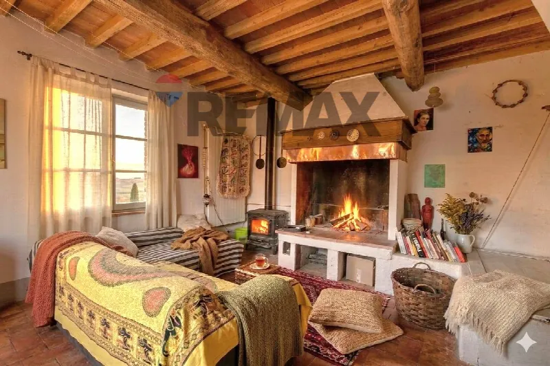 Casa Indipendente in vendita a Reggello - foto 1