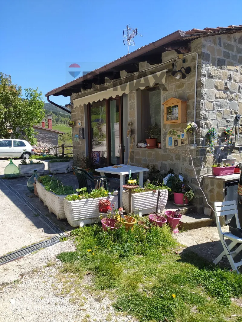 Casa Indipendente in vendita a Chiusi della Verna - foto 1