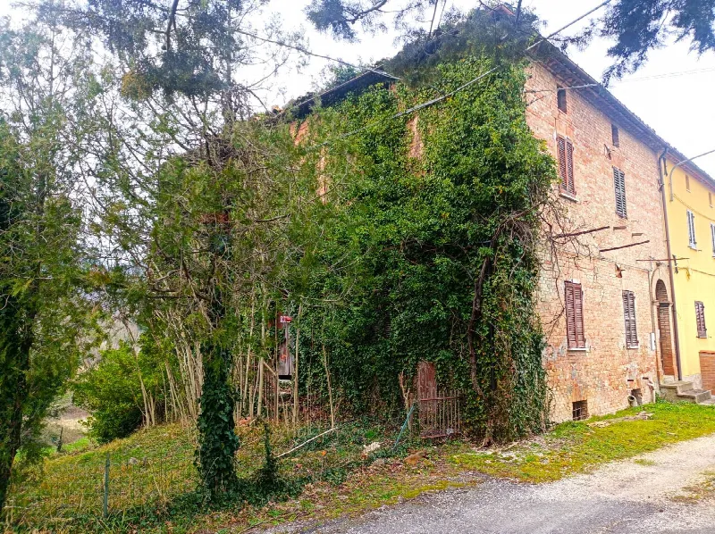 Casa Indipendente in vendita a Fabriano - foto 1