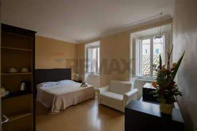 Palazzo/Stabile in vendita a Staffolo - foto 3