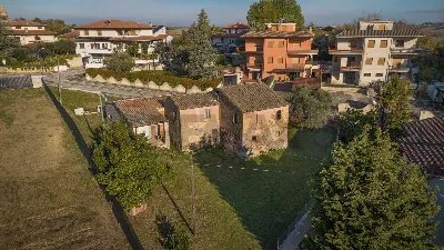 Rustico/Casale in vendita a Barbara - foto 2