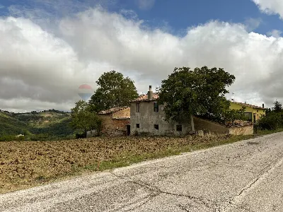 Rustico/Casale in vendita a Rosora - foto 10