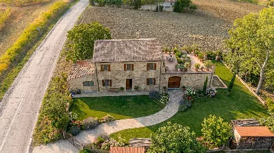 Rustico/Casale in vendita a Rosora - foto 2