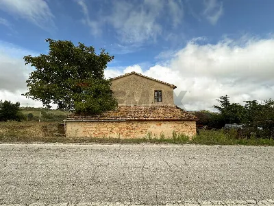 Rustico/Casale in vendita a Rosora - foto 8