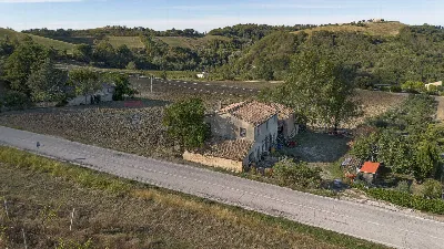 Rustico/Casale in vendita a Rosora - foto 9