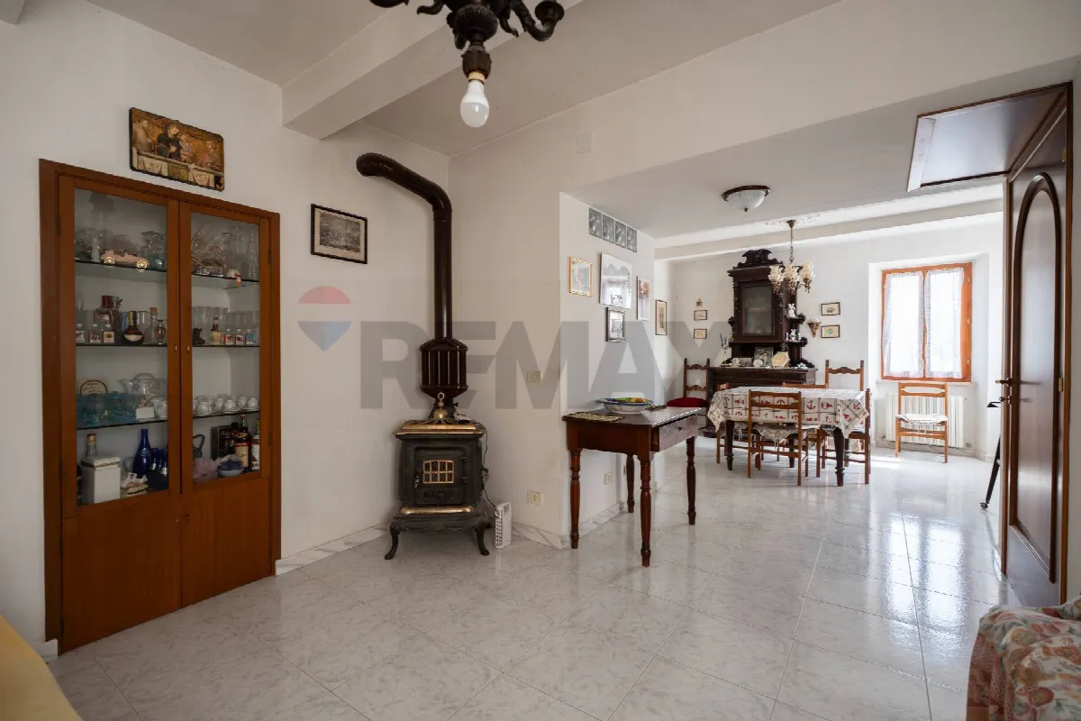 Casa Indipendente in vendita a Cupramontana - foto 2