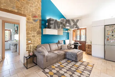 Casa Indipendente in vendita a Rosora - foto 2