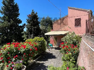 Casa Indipendente in vendita a Poggio San ... - foto 2