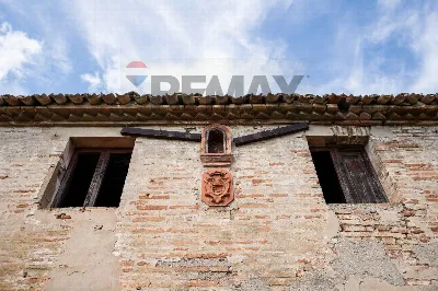 Rustico/Casale in vendita a Chiaravalle - foto 2
