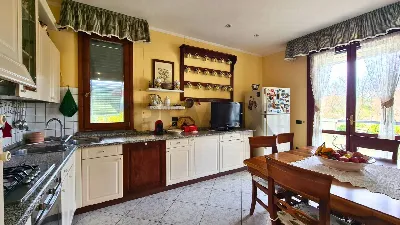 Casa Indipendente a Gambassi Terme