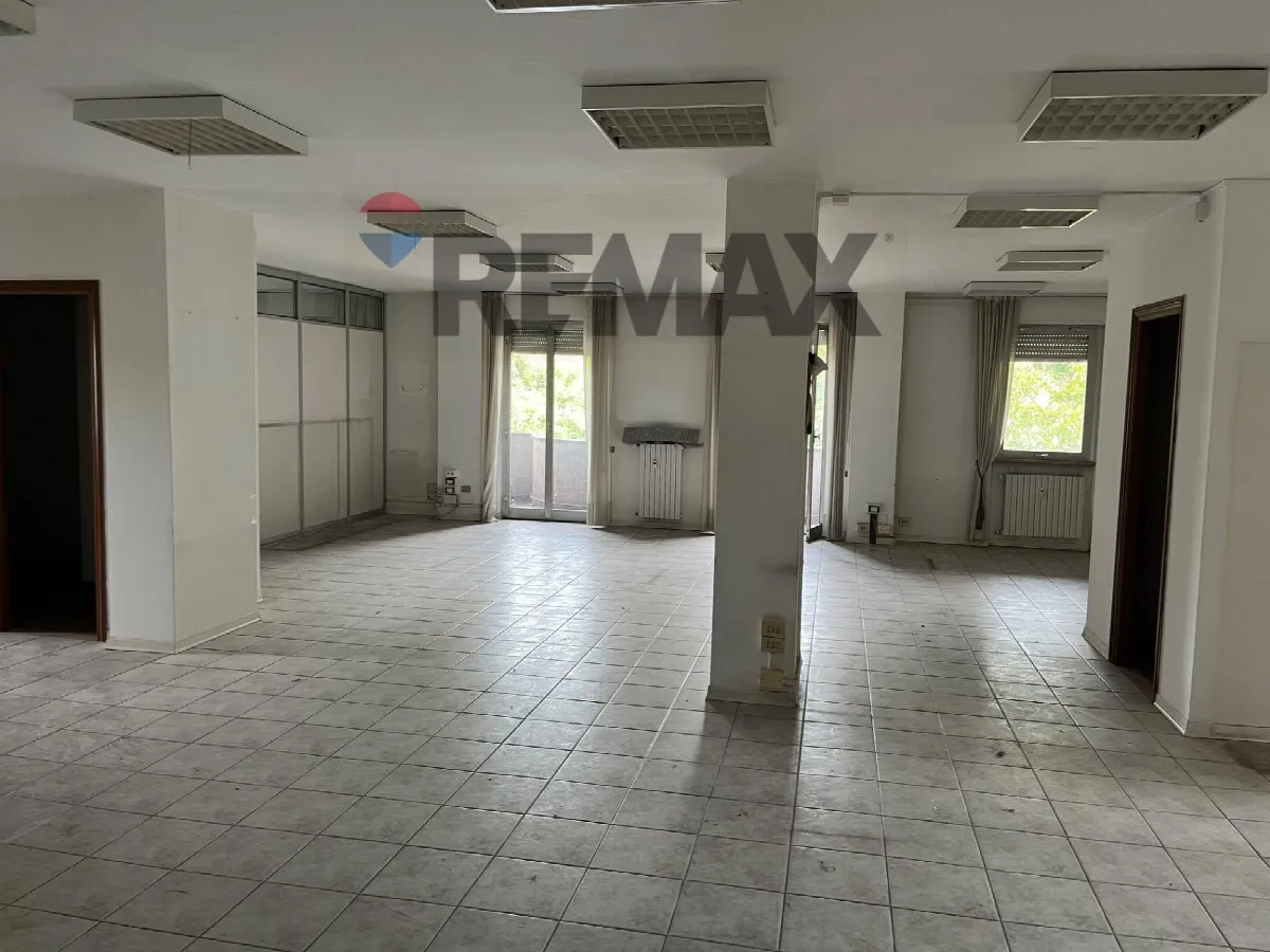 Ufficio in vendita a Perugia, Semicentro, Stazione, Madonna Alta, Prepo - foto 5