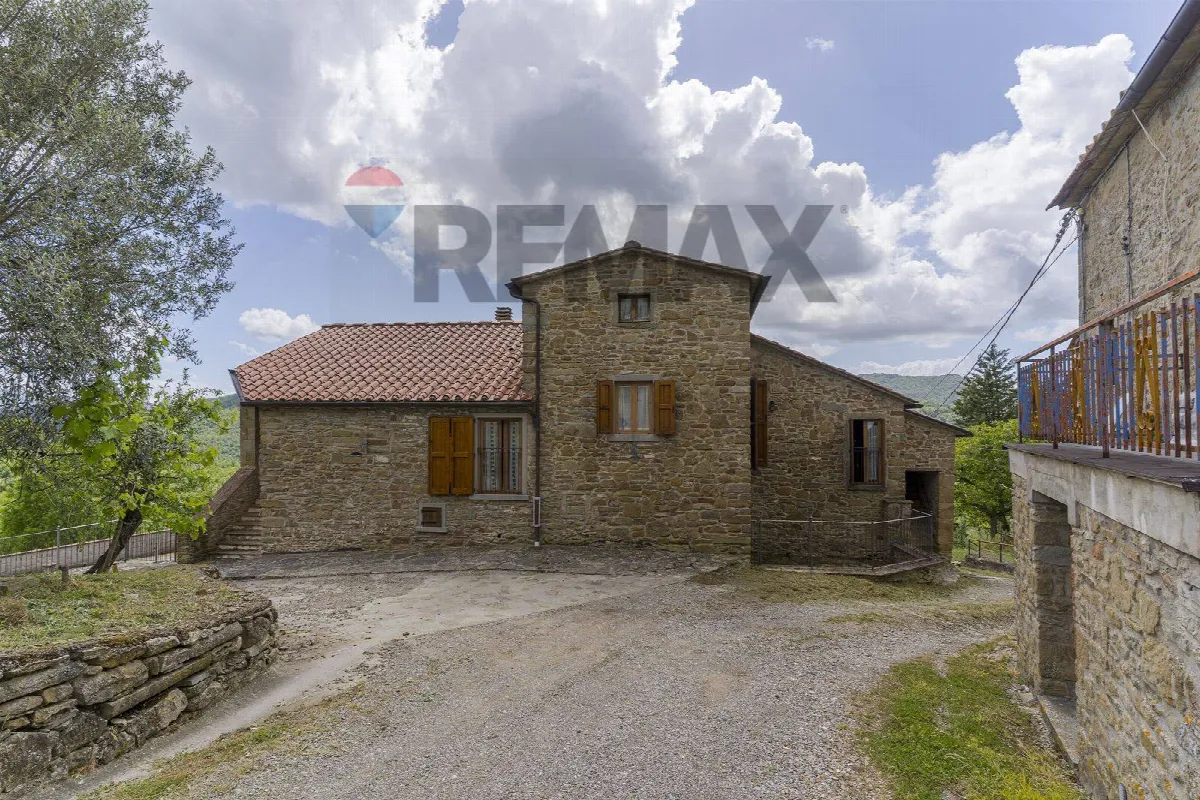 Rustico/Casale in vendita ad Arezzo, Palazzo Del Pero, Santa Maria Alla Rassinata - foto 2