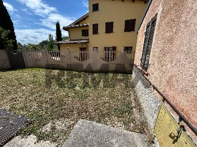 Casa Indipendente in vendita a Foligno - foto 1