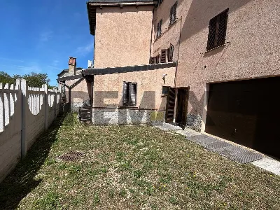 Casa Indipendente in vendita a Foligno - foto 3