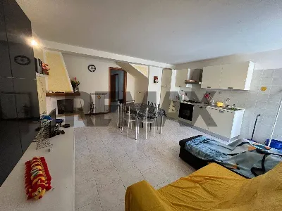 Casa Indipendente in vendita a Foligno - foto 8