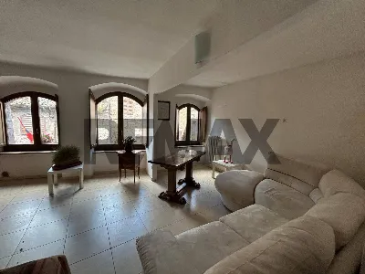 Casa Indipendente in vendita a Assisi - foto 1