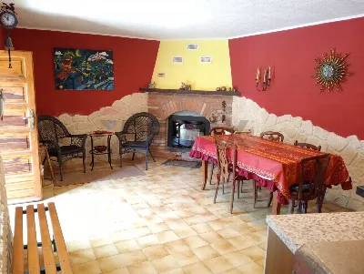 Casa Indipendente in vendita a Cuorgnè - foto 2