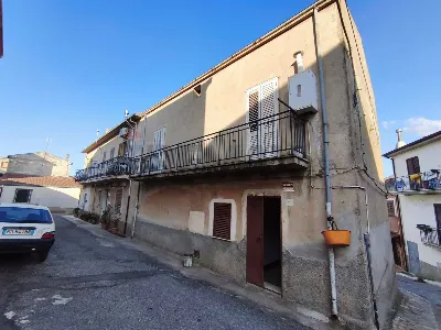 Casa Indipendente in vendita a San Lorenzo... - foto 2