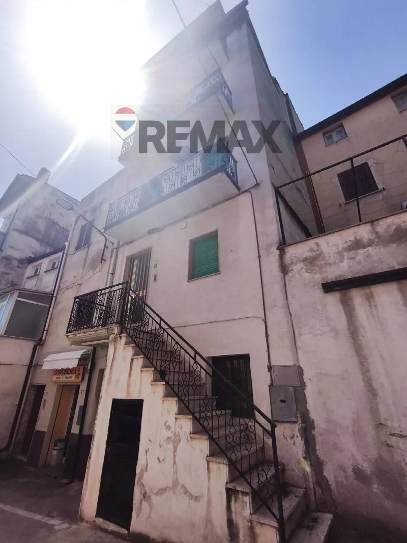 Casa Indipendente in vendita a Roggiano Gravina - foto 1