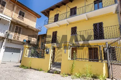 Casa Indipendente in vendita a Gassino Tor... - foto 2
