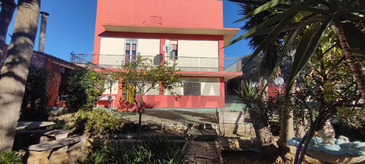 Villa in vendita a Caltagirone - foto 2