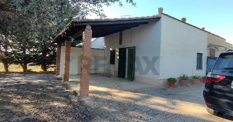 Villa in vendita a Caltagirone - foto 1