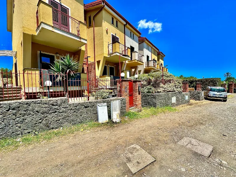Villa in vendita a Riposto - foto 1