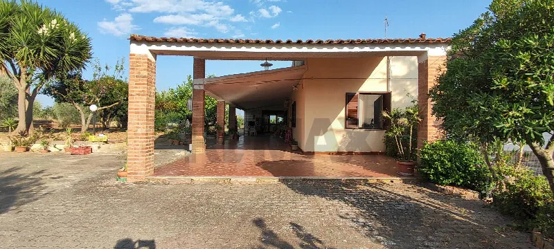 Villa in vendita a Caltagirone - foto 1
