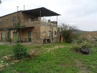 Rustico/Casale in vendita a Caltanissetta - foto 1