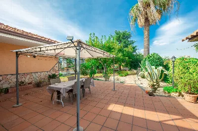 Villa in vendita a Valverde - foto 1