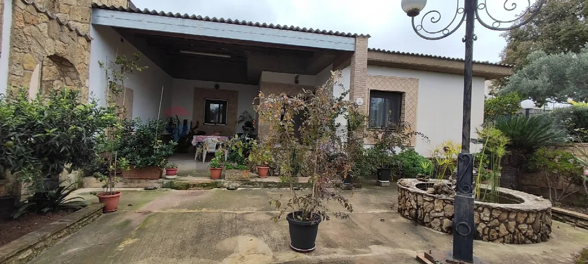 Villa in vendita a Caltagirone - foto 2