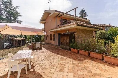 Villa in vendita a Nicolosi - foto 3