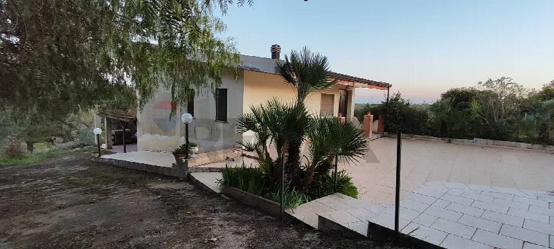 Villa in vendita a Caltagirone - foto 1