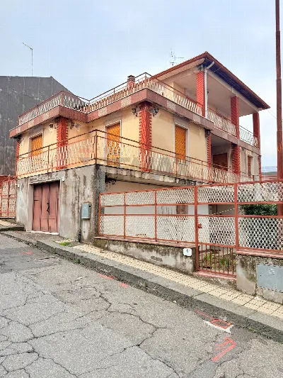 Villa in vendita a Zafferana Etnea - foto 1