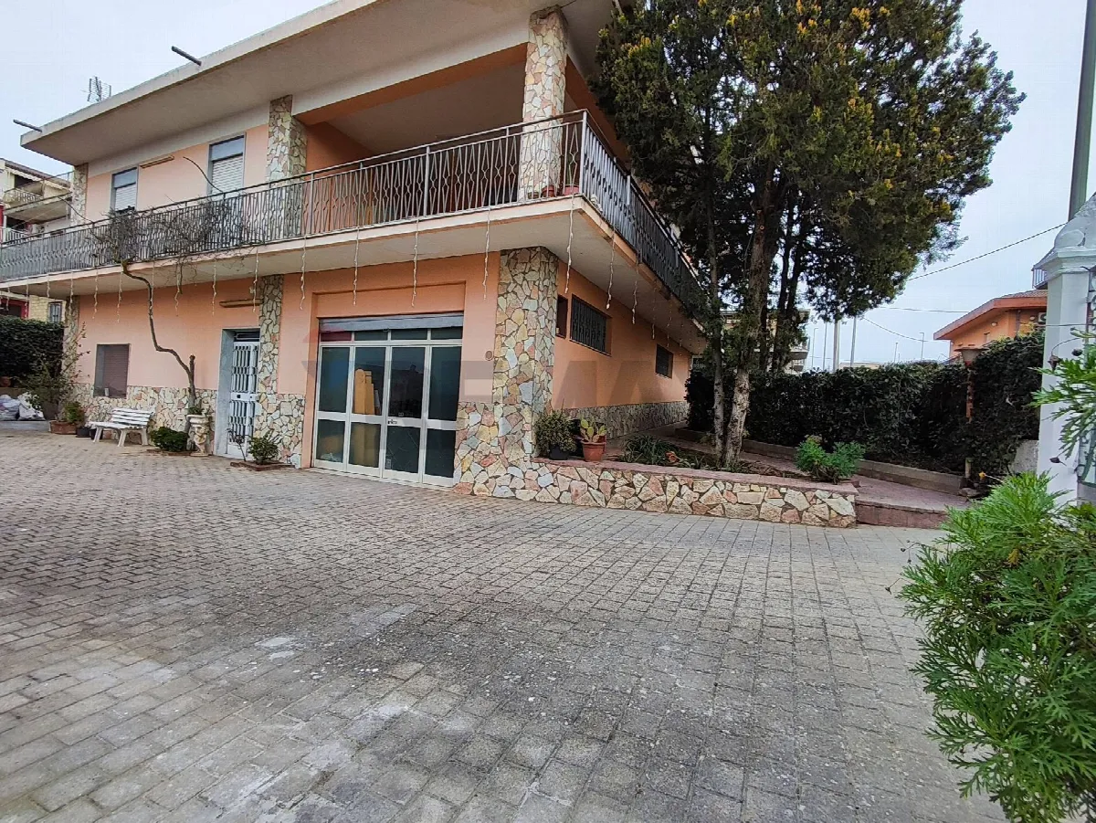 Villa in vendita a Caltagirone - foto 2