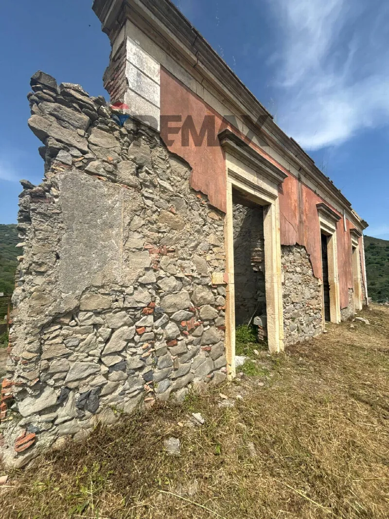 Rustico/Casale in vendita a Calatabiano - foto 1
