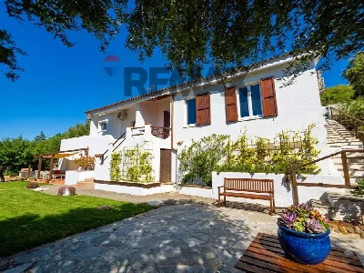 Villa in vendita a Quartu Sant'Elena - foto 1