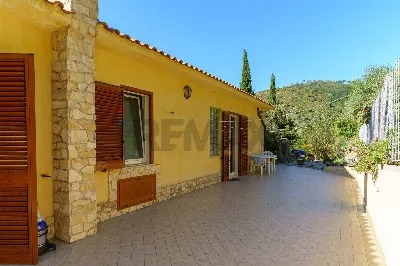 Villa in vendita a Naso - foto 10
