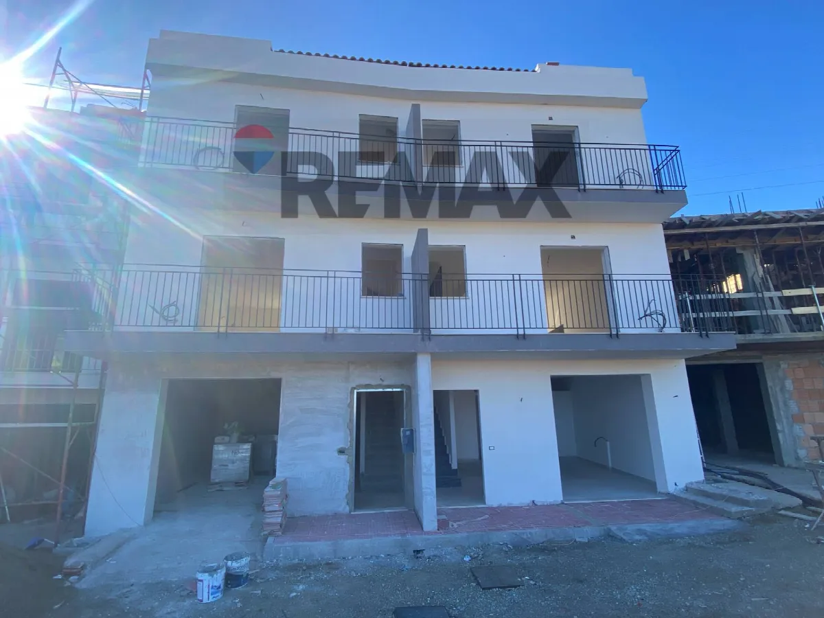 Casa Indipendente in vendita a Santa Teresa di Riva - foto 3