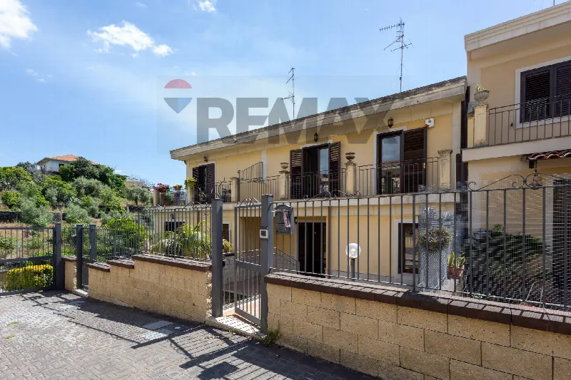 Villa in vendita ad Acireale - foto 1