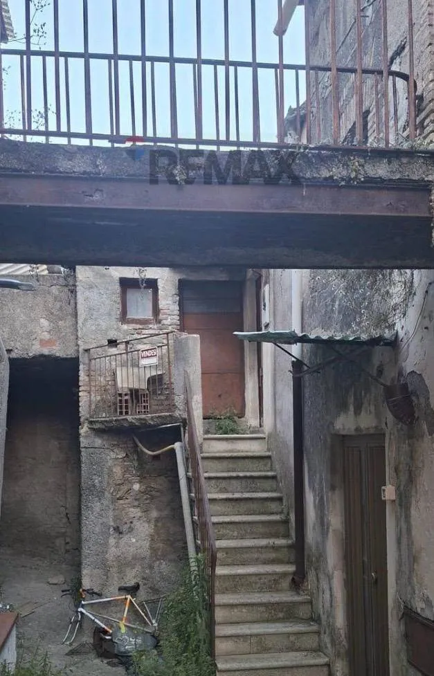 Rustico/Casale in vendita a Pagliara - foto 3