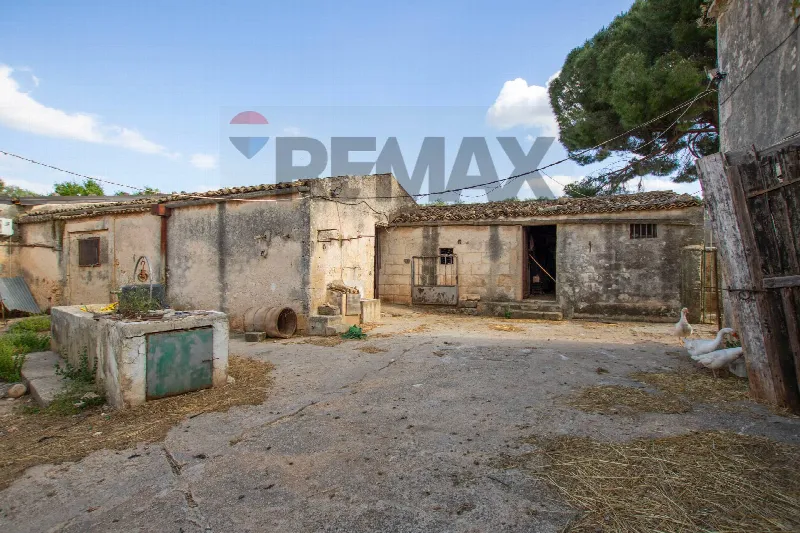 Rustico/Casale in vendita a Canicattini Bagni - foto 1