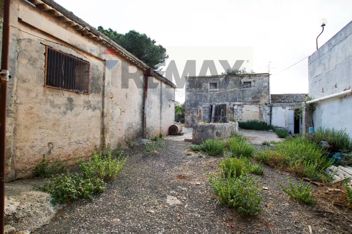 Rustico/Casale in vendita a Canicattini Bagni - foto 5