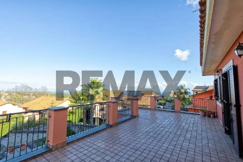 Villa in vendita a Viagrande - foto 1