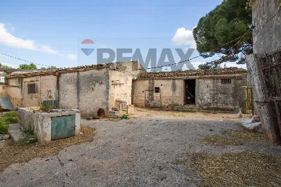 Casa Indipendente in vendita a Canicattini... - foto 3