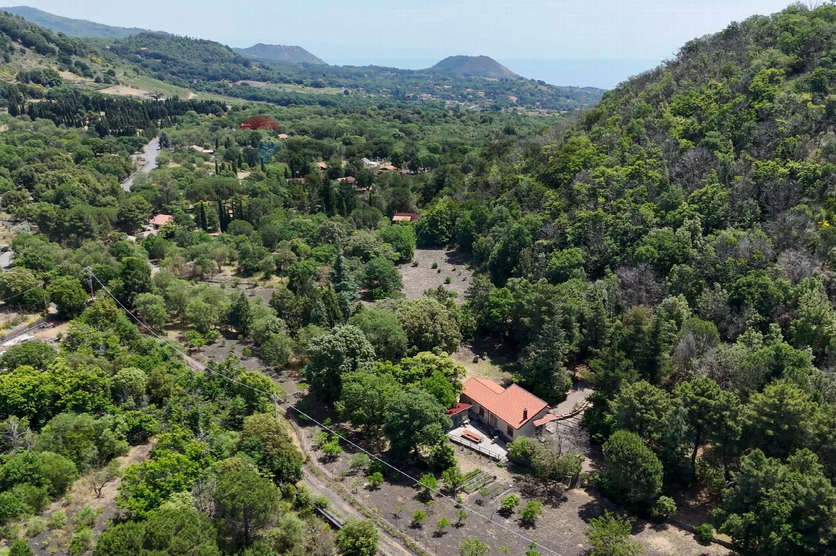 Villa in vendita a Nicolosi - foto 3