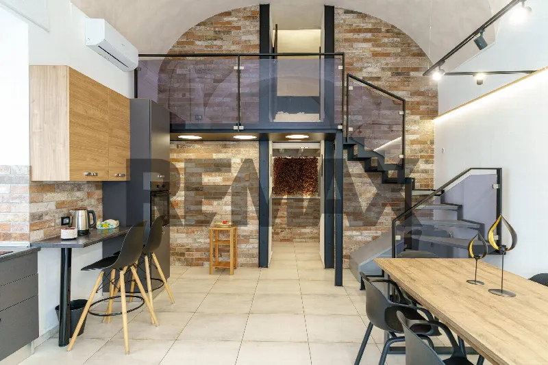 Casa Indipendente in vendita a Catania, Centro Storico, Porto - foto 1